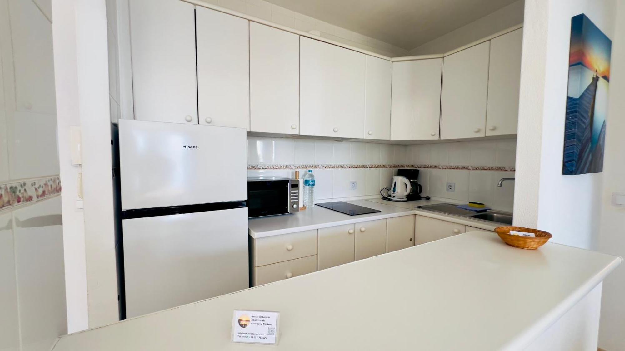 Acapulco Playa Beautiful Seaview Apartment Nerja Ngoại thất bức ảnh
