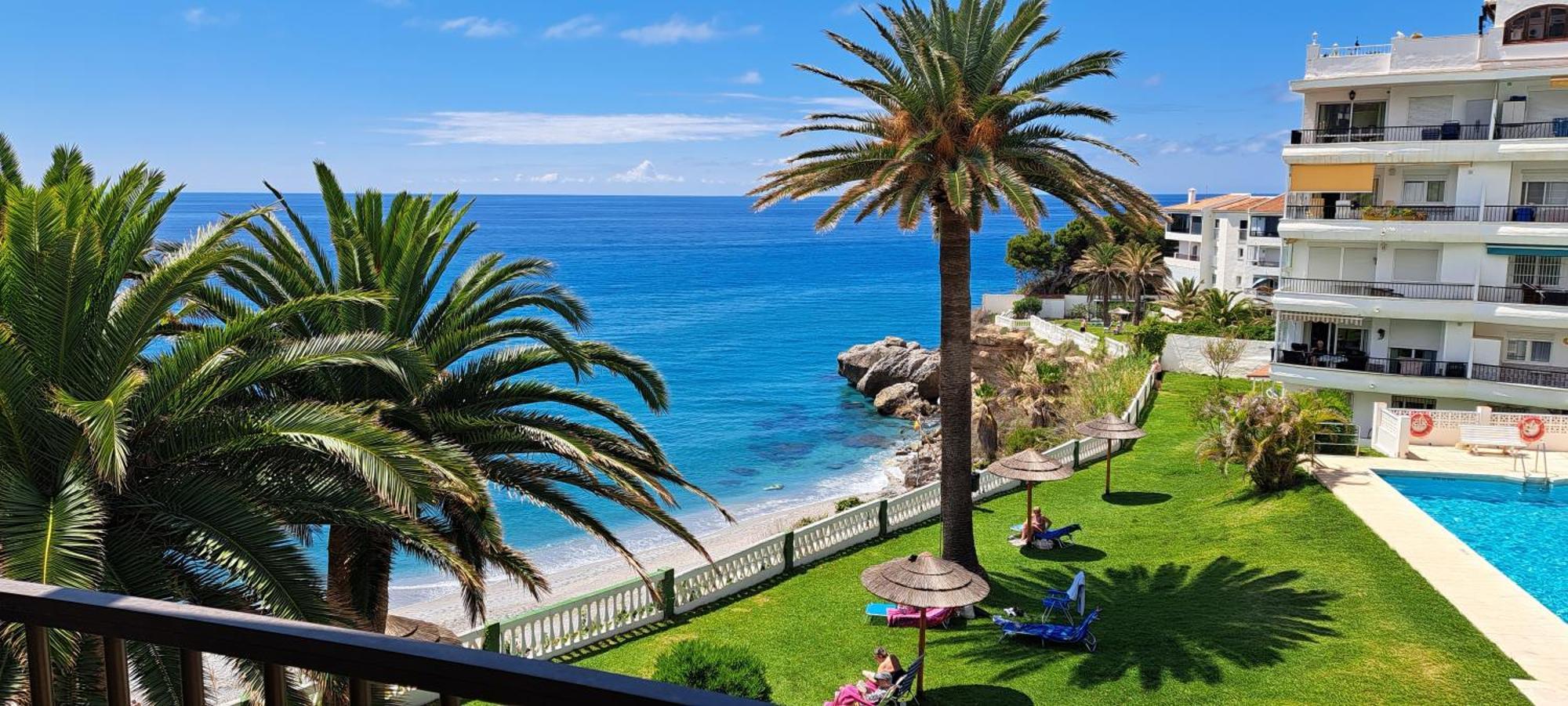 Acapulco Playa Beautiful Seaview Apartment Nerja Ngoại thất bức ảnh